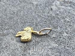 18K Yellow Gold Sitting Lion King of the Jungle Charm