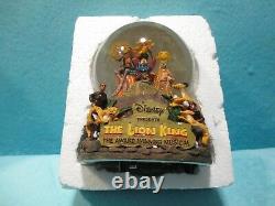 BOXED Disney The Lion King Musical Snowglobe Christmas The Circle Of Life GIFT