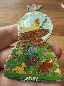 Disney DEC The Lion King Globe Pin Pin Disney DEC Globe Lion King