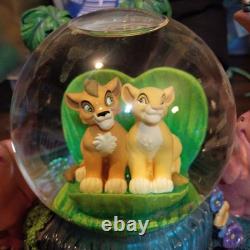 Disney Lion King Musical Snow Globe SIMBA'S PRIDE Plays Upendi Song
