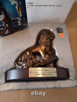 Disney Lion King Simba 20 Year Cast Member Award With Pin And Box Scott Silson