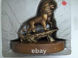 Disney Lion King Simba 20 Year Cast Member Service Award with it's Box! WithPin