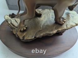 Disney Lion King Simba 20 Year Cast Member Service Award with it's Box! WithPin