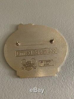Disney Shopping Lion King Simba Leo Horoscope Jumbo Pin LE 300 HTF Rare Store