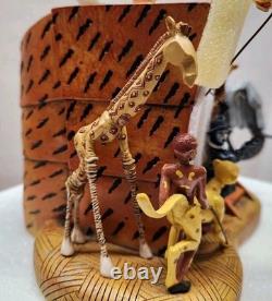 Disney Snow Globe Musical the Lion King Circle of Life Broadway Large IMMACULATE Disney Snow Globe Musical the Lion King Circle of Life Broadway Large IMMACULATE