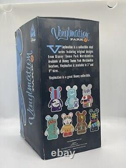 Disney Vinylmation 9 Park 4 Festival Of The Lion King 2010 Mickey Mouse Figure