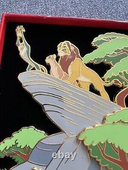 Disneyland Paris pin 2023 Lion King pin Pride Rock mini jumbo pin box LE700