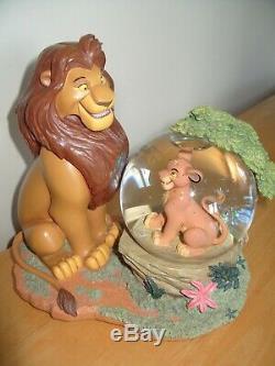 Extremely Rare Disney Store USA Lion King Mufasa Simba RETIRED musical Snowglobe