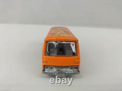 Mitsubishi Fuso Rosa Lion King Model No. Disney s Tomica Collection D 21 TOMY