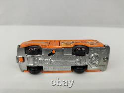 Mitsubishi Fuso Rosa Lion King Model No. Disney s Tomica Collection D 21 TOMY