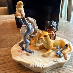 Royal Doulton Disney Showcase Circle Of Life DM11 Lion King Figure Number 926