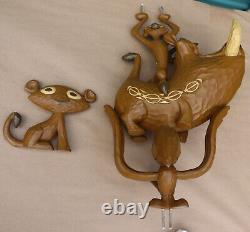 Walt Disney Gallery Lion King Pride Lands Totem Pole Statue Simba Timon & Pumbaa