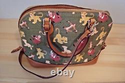 1975 Sac à bandoulière Disney Dooney & Bourke Simba avec sangles.