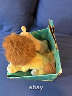 1998 Rare Disney Le Roi Lion La Fierté de Simba 9 Peluches Dans la Boîte Nala Kiara