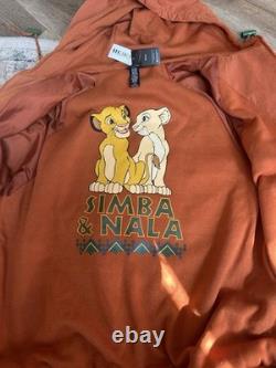 Box Lunch Disney Le Roi Lion Simba Nala Coupe-vent Taille L Neuf avec étiquette