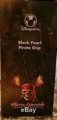 Coffre Mort De Pirates Des Caraïbes Disney Rc Black Pearl Remote Ship Rare