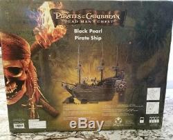 Coffre Mort De Pirates Des Caraïbes Disney Rc Black Pearl Remote Ship Rare