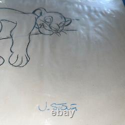 Dessin original de production Disney Le Roi Lion dormant dans un arbre. Signé.