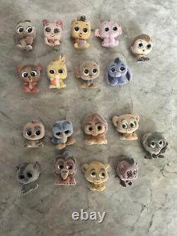 Disney Doorables Le Roi Lion & Winnie l'Ourson Velours Floconné -COMPLET -18 Pièces