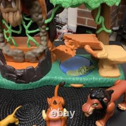 Disney La Garde du Lion Le Montée de Scar Ensemble de Jeu avec 22 Figurines Bundle Jouet Jeu