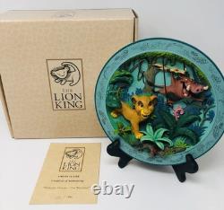 Disney Le Roi Lion Assiettes de Collection 3D Édition Limitée Ensemble de 4 NIB