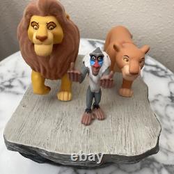 Disney Le Roi Lion Édition Limitée 1000 Figurines Simba Rocher de la Fierté Montre 10ème Anniversaire