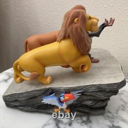 Disney Le Roi Lion Édition Limitée 1000 Figurines Simba Rocher de la Fierté Montre 10ème Anniversaire