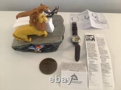 Disney Le Roi Lion Édition Limitée Simba, figurines Rocher de la Fierté, montre du 10e anniversaire