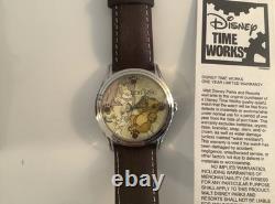 Disney Le Roi Lion Édition Limitée Simba, figurines Rocher de la Fierté, montre du 10e anniversaire