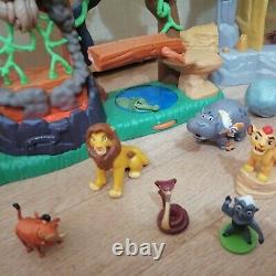 Disney Lion Guard King Entraînement Lève-taille De Scar Pridelands 17 Figures Playset