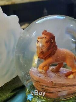 Disney Roi Lion Musical Light Up Snowglobe Globe Ultra Rare Grand