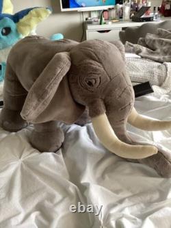 Disney Store Éléphant du Roi Lion