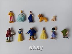 Disney Une fois dans un temps médaillon avec figurines Le Roi Lion/Blanche-Neige/La Belle et la Bête