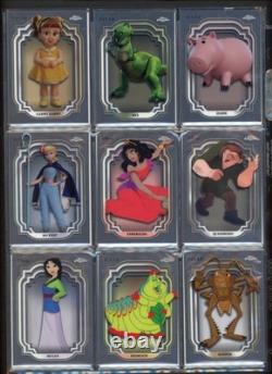 Ensemble complet de cartes de base Topps Chrome Disney 0-200 + pack Le Roi Lion NM Mickey