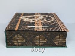 Ensemble de 7 ornements en édition limitée du livre d'histoires de la convention Safari du Roi Lion de Disney