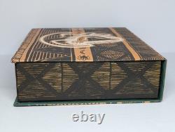 Ensemble de 7 ornements en édition limitée du livre d'histoires de la convention Safari du Roi Lion de Disney