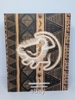 Ensemble de 7 ornements en édition limitée du livre d'histoires de la convention Safari du Roi Lion de Disney