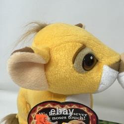 Ensemble de peluches Simba et Nala s'embrassant Vintage 1993 Mattel Disney, neuf dans sa boîte.