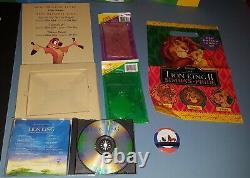 Ensemble de promotion de Disney's The Lion King comprenant des dossiers, un sac cadeau avec des jouets, un programme, un CD +++++++++