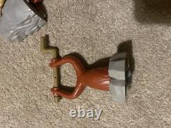 Ensemble énorme Le Roi Lion Terres des fiertés, L'Ascension de Scar et Couche d'entraînement