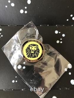 Épinglette de sécurité mondiale 2019 du membre de la distribution de la comédie musicale Le Roi Lion de Disney