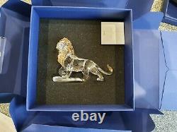Figurine Swarovski Disney Lion Roi Mufasa 2010 1048265 Collectionnable. Brandnew