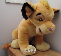 Grand Simba en peluche de 22 pouces du Roi Lion de Disneyland Paris 2007 en fantastique état