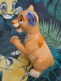 Kiara Disney Le Roi Lion, la Fierté de Simba, figurine Le Roi Lion rare et grande
<br/>  
	 
