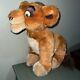 Kuvo Le Roi Lion 2 L'honneur De Simba Peluche Parlant Riant 16x23 Rare Jouet