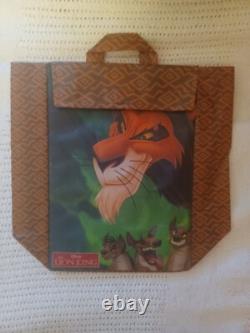 La figurine en céramique Scar du Roi Lion Disney, collectionnable, 5,5 x 3,5 pouces, DVD et peluche.