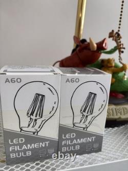 Lampe chantante animée vintage Disney Le Roi Lion, fonctionnelle, avec boîte d’origine Lampe chantante animée vintage Disney Le Roi Lion, fonctionnelle, avec boîte d’origine
