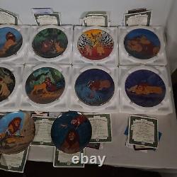 Les Assiettes de Collection Complète de Disney Le Roi Lion de Bradford Exchange, Ensemble de 12