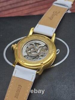 Montre automatique Disney Le Roi Lion, montre de collectionneur neuve jamais portée dans sa boîte originale