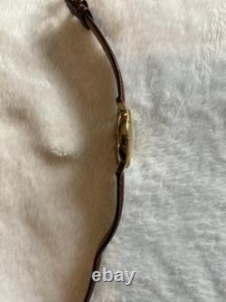 Montre et ensemble de pin's en édition limitée Disney Le Roi Lion 1994 1950/5000 Vintage